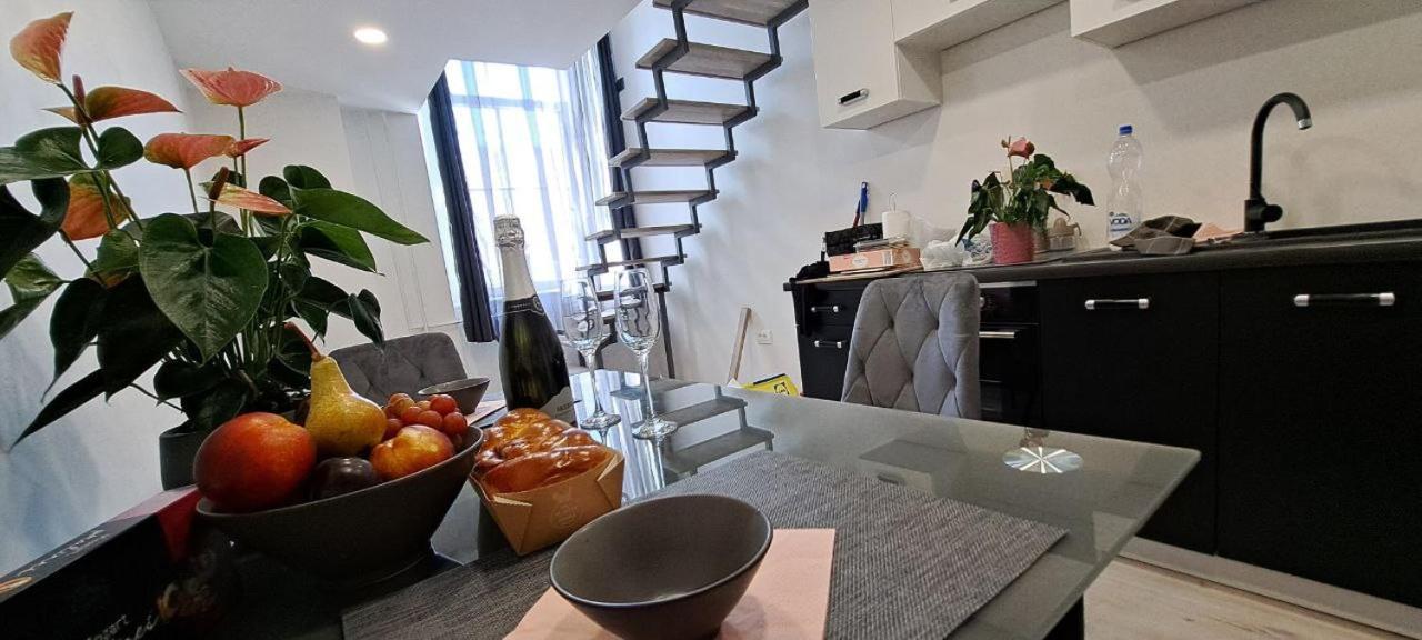 Ljubljana Nest- Centre, Free Parking- Renovated August 2024 Apartment Bagian luar foto