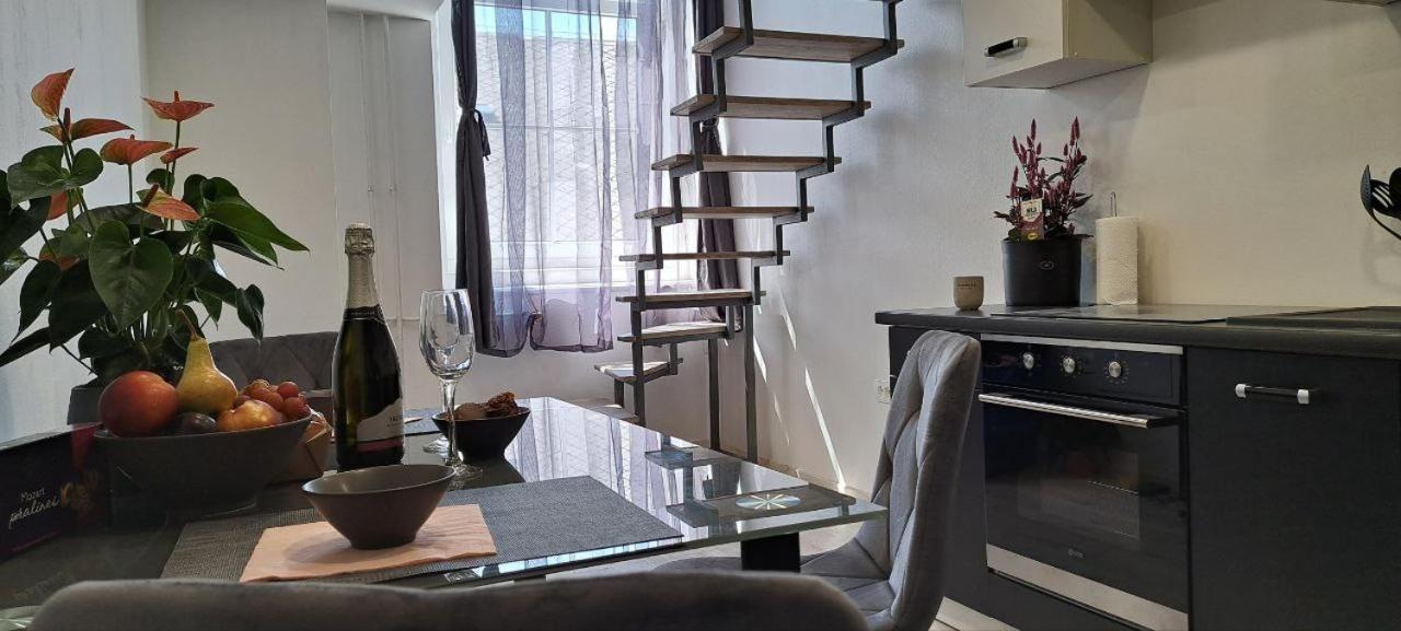 Ljubljana Nest- Centre, Free Parking- Renovated August 2024 Apartment Bagian luar foto
